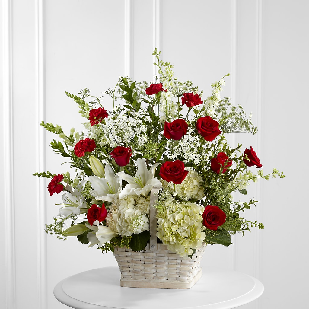 In Loving Memory Arrangement – UP UP & AWAY FLORAL & EVENT PLANNING, Lumberton NC