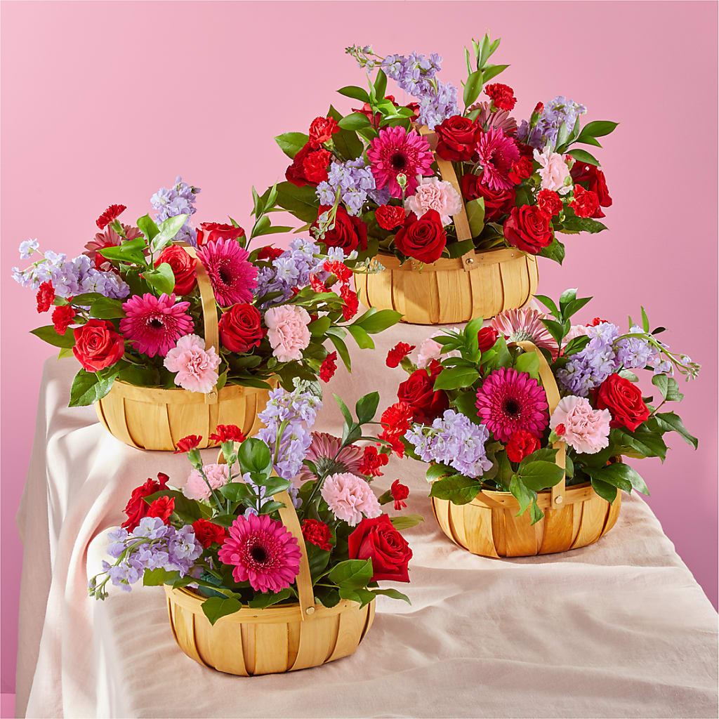 Pink Picnic Basket – UP UP & AWAY FLORAL & EVENT PLANNING, Lumberton NC