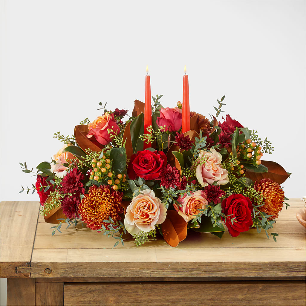 Gather Near Centerpiece – UP UP & AWAY FLORAL & EVENT PLANNING, Lumberton NC
