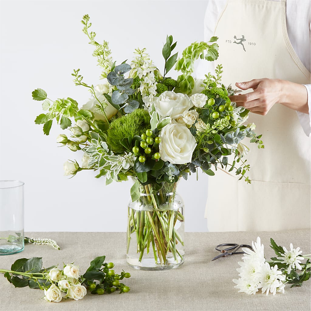 Irish Garden - A Florist Original – UP UP & AWAY FLORAL & EVENT PLANNING, Lumberton NC