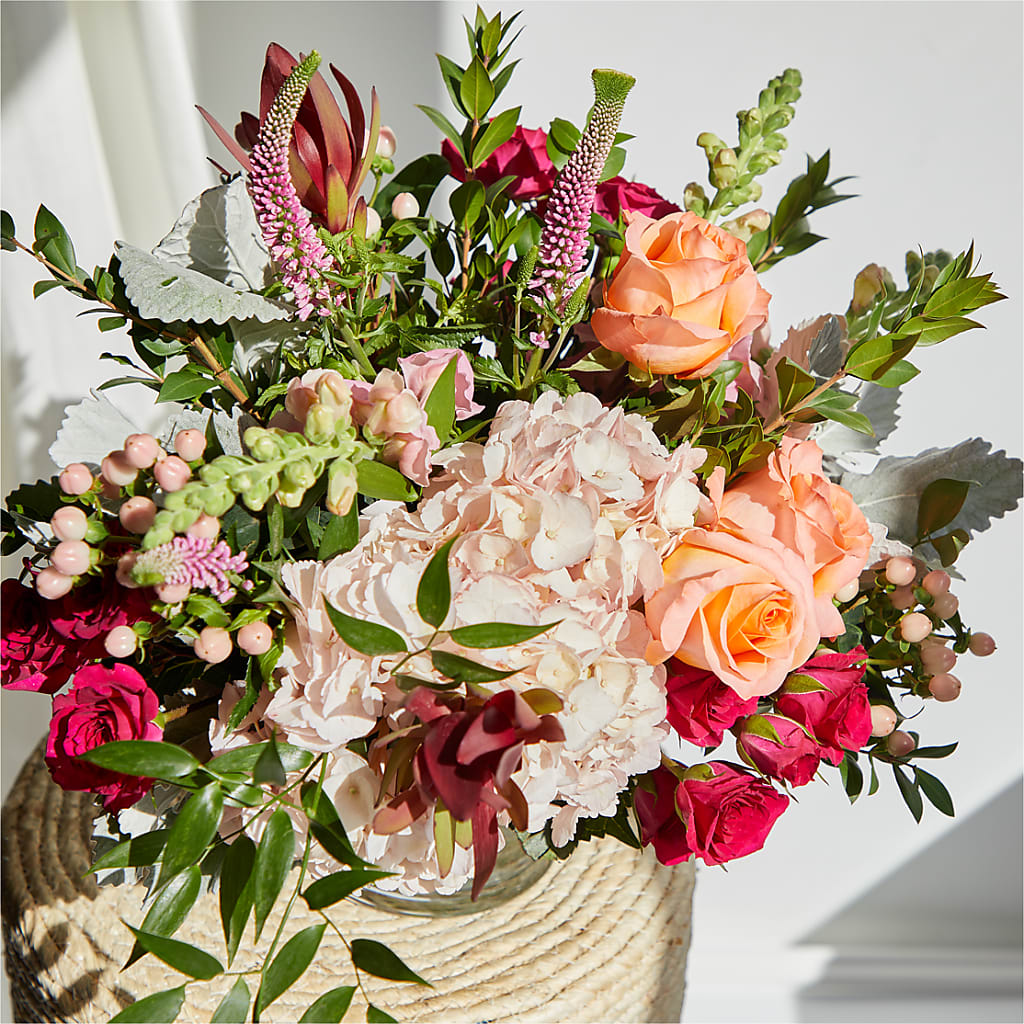 Glitz & Glam Bouquet – UP UP & AWAY FLORAL & EVENT PLANNING, Lumberton NC