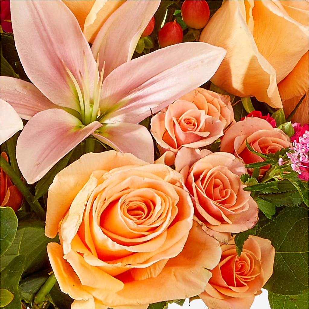 Bisous Bouquet – UP UP & AWAY FLORAL & EVENT PLANNING, Lumberton NC