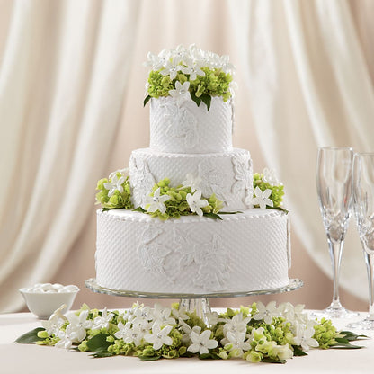 Bloom & Blossom Cake Decor – UP UP & AWAY FLORAL & EVENT PLANNING, Lumberton NC